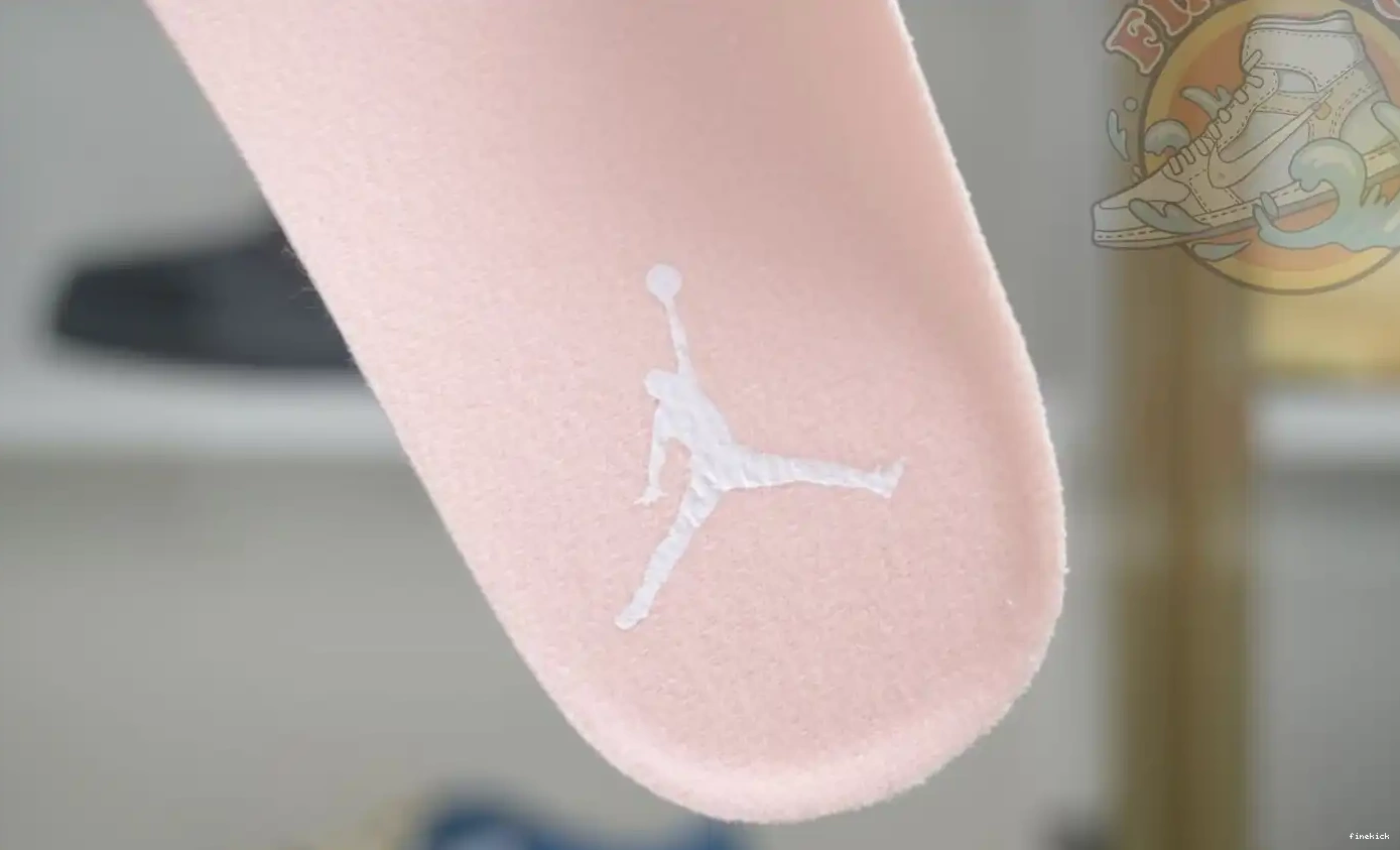 11 Jordan WMNS Low Air Jordan 0706